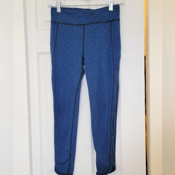 Free People Movement infinity cutout capri legging, size small - Picture 1 of 3